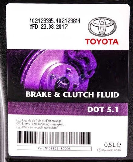 Toyota DOT 5.1, 0,5 л (0882380005) гальмівна рідина пластикова тара фото